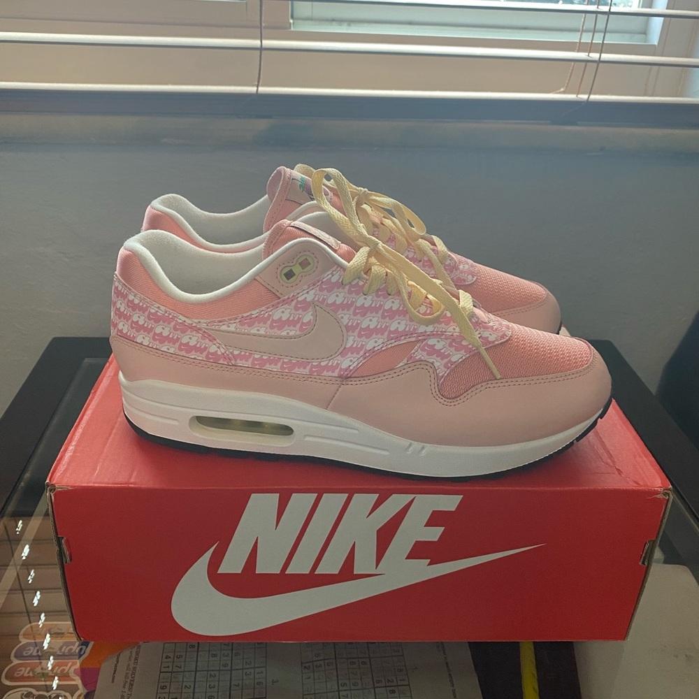 Strawberry Lemonade Air Max 1